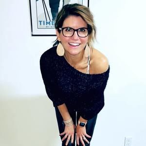 Meet your Posher, Mara